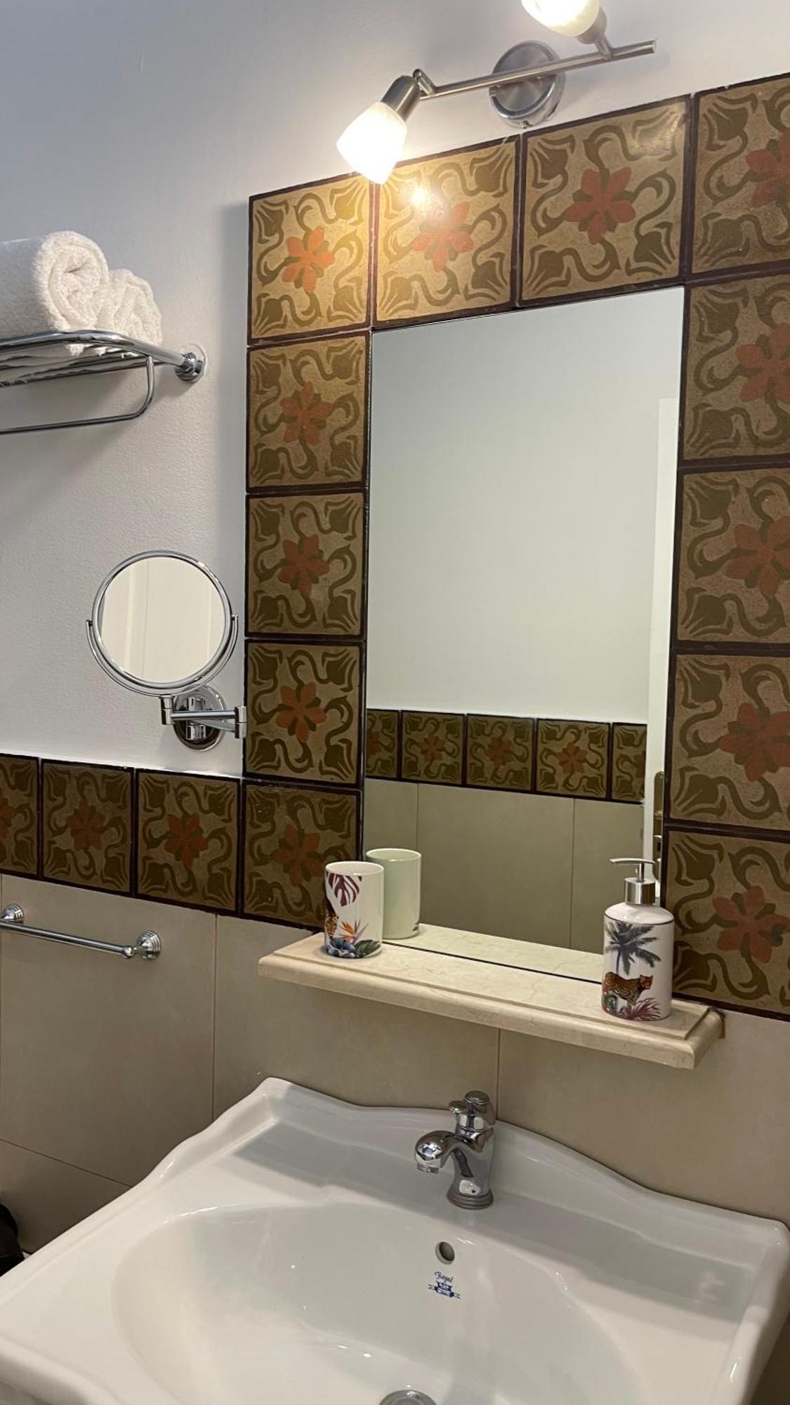 Donnafrancaflorio Hotel Palermo Buitenkant foto